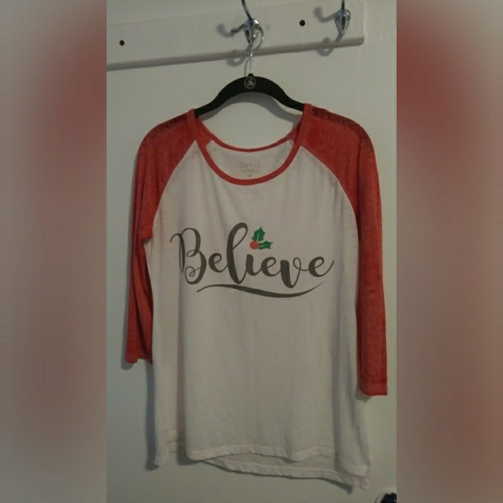Liv + Zoe Believe Top Size Medium